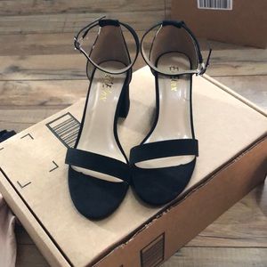 ElElax Ladies Pumps Black Size 5